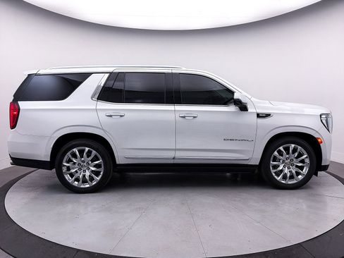 Used 2021 GMC Yukon Denali w/ Denali Ultimate Package image 45