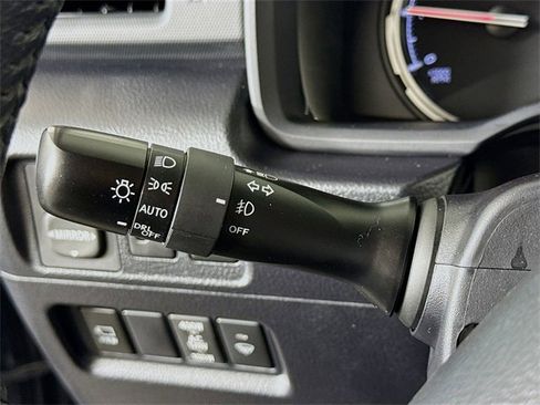 Used 2024 Toyota 4Runner Limited image 15
