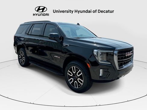 Used 2024 GMC Yukon AT4 w/ Technology Package AWD/4WD image 1