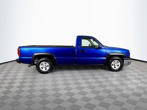 Used 2004 Chevrolet Silverado 1500 W/T RWD image 8