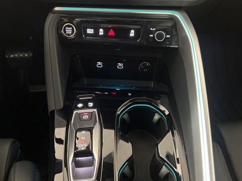 Used 2025 Audi Q5 Premium Plus w/ Premium Plus image 25