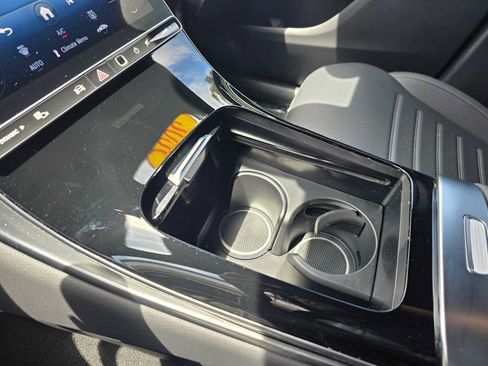 Certified 2026 Mercedes-Benz GLC 300 4MATIC image 29
