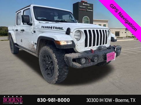 Used 2023 Jeep Gladiator Sport AWD/4WD image 7