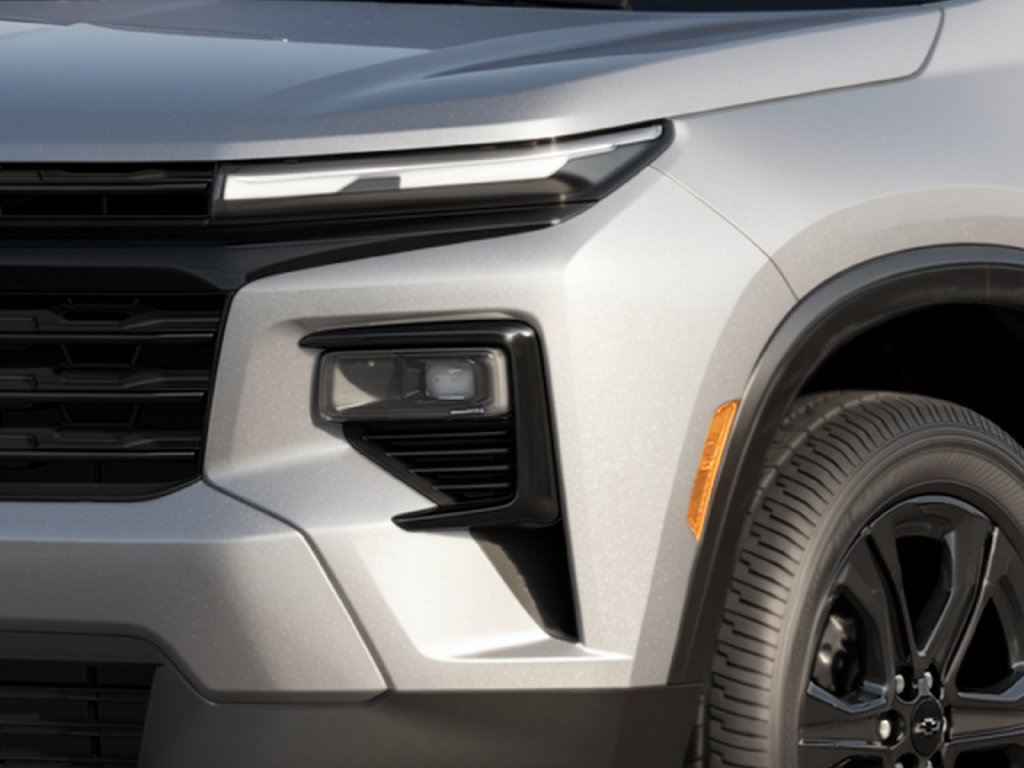 New 2027 Chevrolet Traverse LT w/ Midnight/Sport Edition FWD image 5