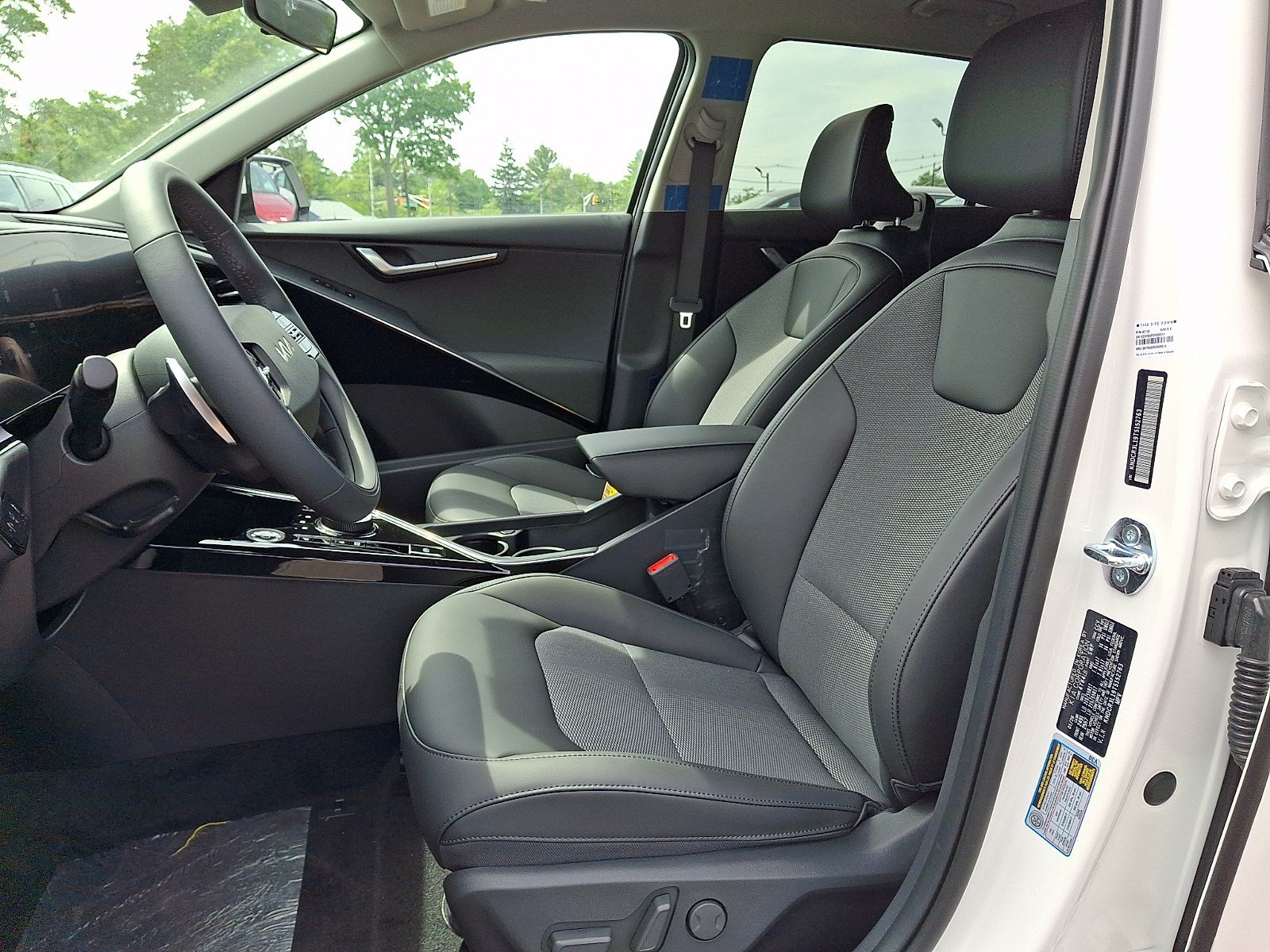New 2026 Kia Niro Wind FWD image 6