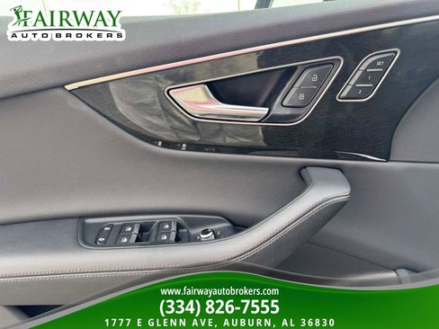 Used 2023 Audi Q7 3.0T Premium Plus image 16