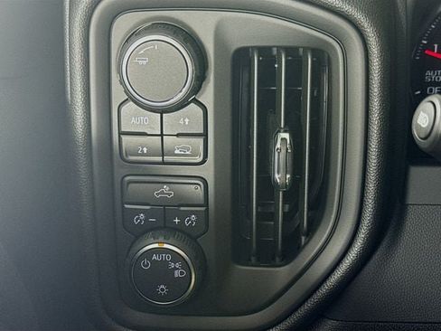 Used 2026 Chevrolet Silverado 1500 Custom AWD/4WD image 11