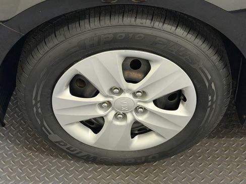 Used 2016 Kia Forte LX FWD image 18