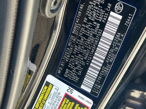 Used 2023 Toyota Camry SE FWD image 23