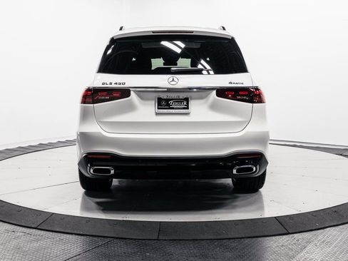 Certified 2026 Mercedes-Benz GLS 450 4MATIC image 33