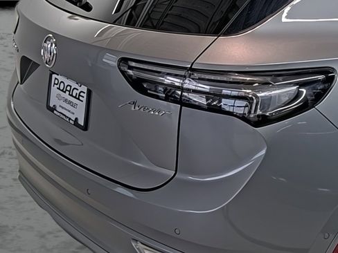 Used 2023 Buick Envision Avenir image 13