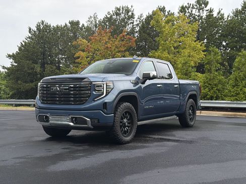 Used 2025 GMC Sierra 1500 Denali Ultimate AWD/4WD image 11