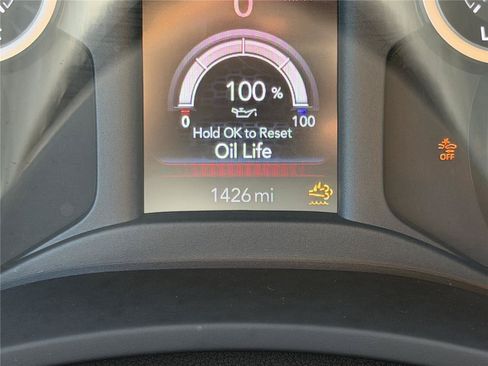Used 2025 RAM 2500 Tradesman AWD/4WD image 28