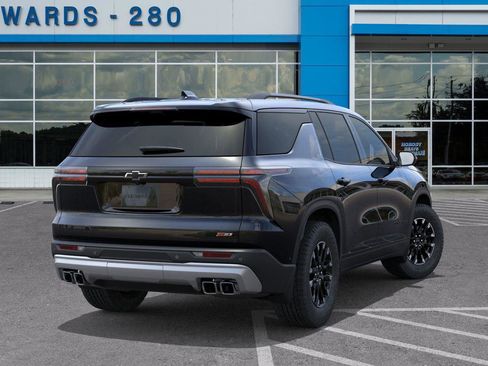 New 2026 Chevrolet Traverse Z71 w/ Enhanced Driving Package image 4