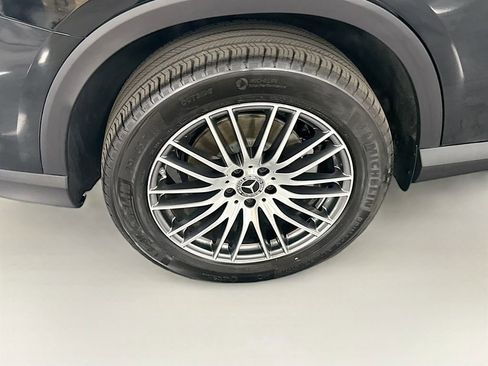 Certified 2026 Mercedes-Benz GLC 300 image 32