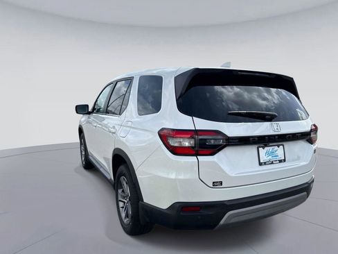 Certified 2024 Honda Pilot EX-L image 6