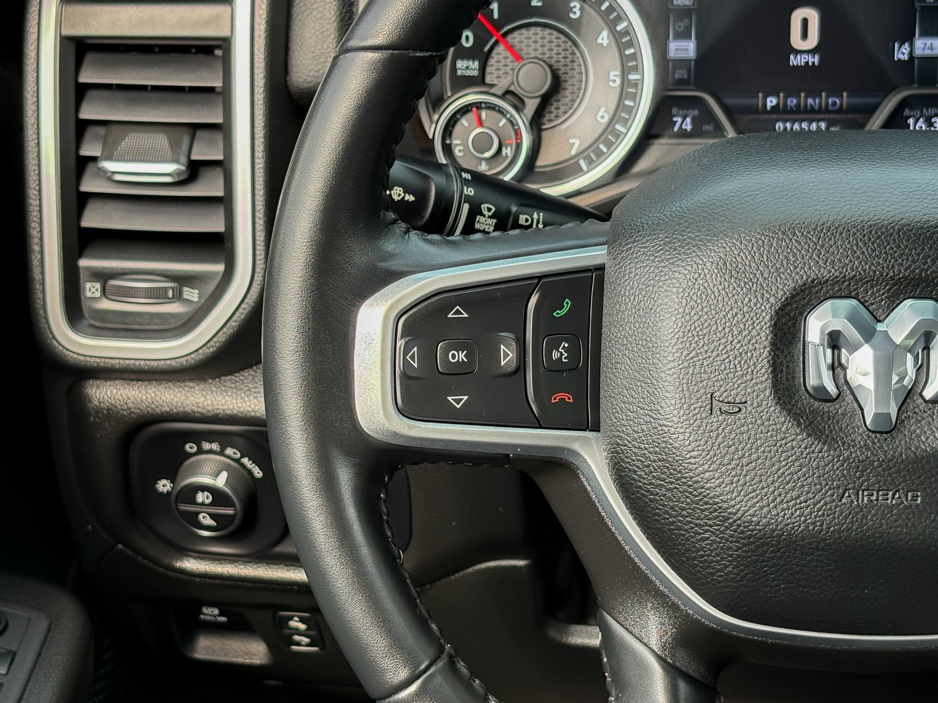 Used 2022 RAM 1500 Big Horn AWD/4WD image 20