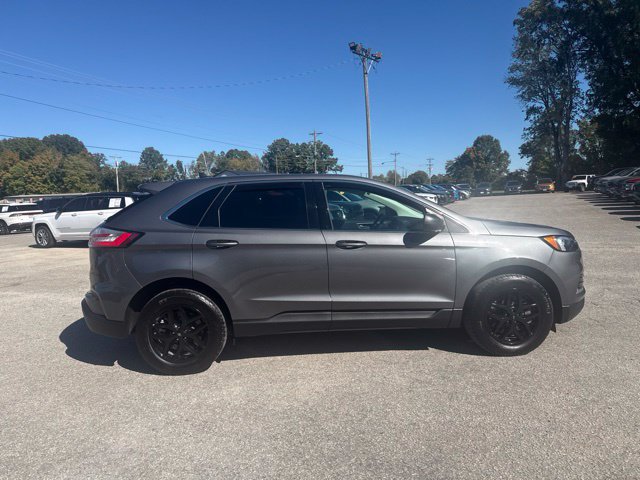 Used 2024 Ford Edge SEL w/ Convenience Package AWD/4WD image 11