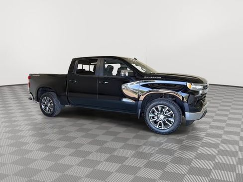 Certified 2024 Chevrolet Silverado 1500 LT w/ Safety Package AWD/4WD image 10