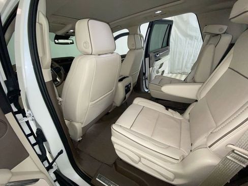 Used 2024 GMC Yukon Denali AWD/4WD image 29