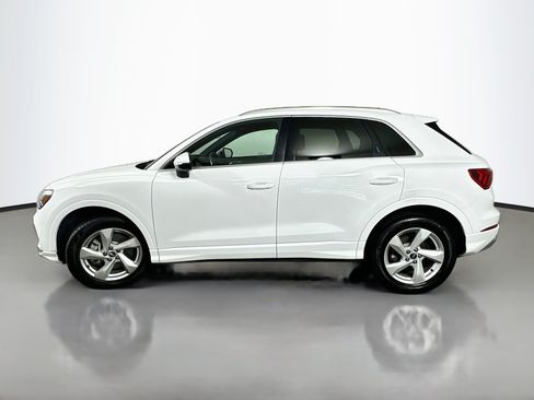 Used 2021 Audi Q3 2.0T Premium Plus w/ Premium Plus Package AWD/4WD image 4