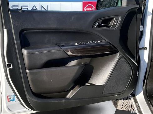 Used 2022 GMC Canyon Elevation image 17