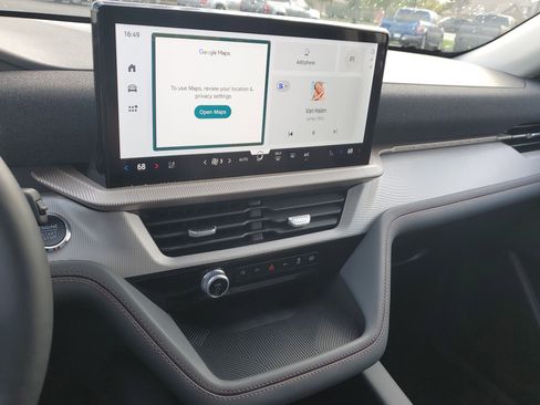 New 2025 Ford Explorer Active w/ Active Comfort Package image 25