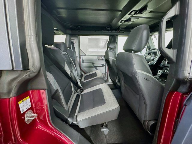 Used 2025 Ford Bronco Big Bend AWD/4WD image 34