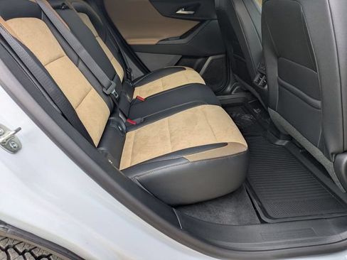 New 2026 Chevrolet Equinox ACTIV w/ Convenience Package III AWD/4WD image 34