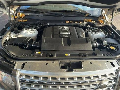 Used 2017 Land Rover Range Rover HSE AWD/4WD image 10