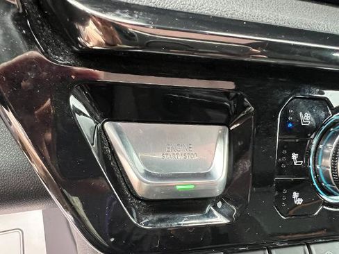 Used 2023 GMC Sierra 1500 AT4 w/ AT4 Premium Package image 21