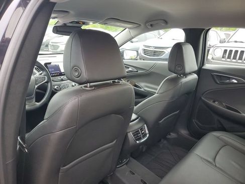 Used 2023 Chevrolet Malibu LT FWD image 9