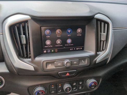 Used 2020 GMC Terrain SLE w/ Driver Convenience Package AWD/4WD image 18