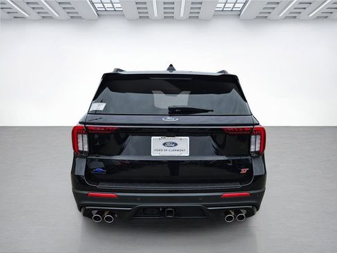 New 2026 Ford Explorer ST w/ Sun And Sound Package image 6