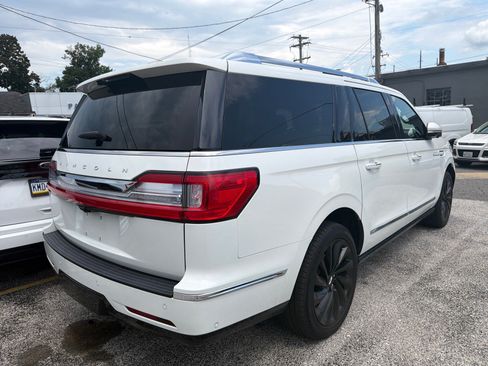 Used 2021 Lincoln Navigator L Reserve AWD/4WD image 7