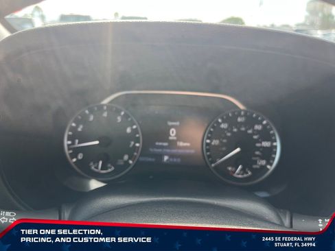 Used 2022 Nissan Frontier SV w/ Technology Package RWD image 21