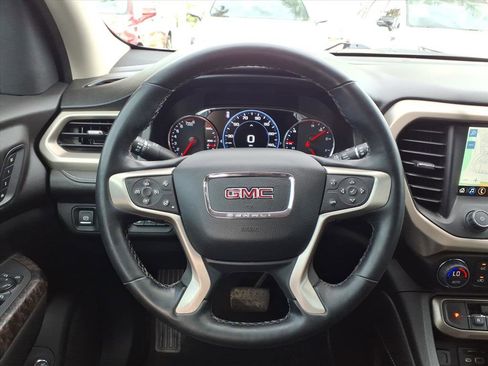 Certified 2023 GMC Acadia Denali image 18