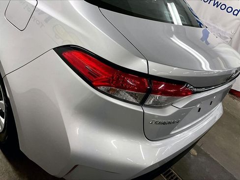 Used 2023 Toyota Corolla LE FWD image 32