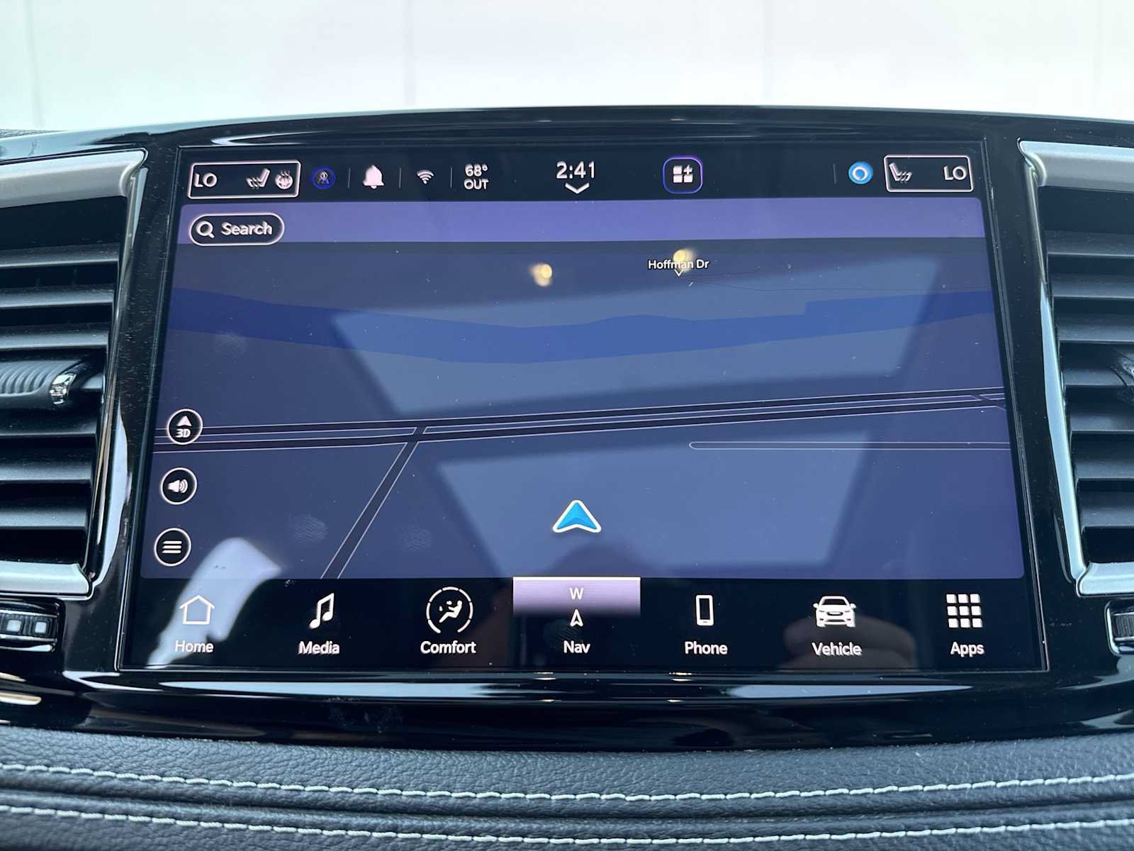 Used 2023 Chrysler Pacifica Touring-L w/ Uconnect Theater Family Group FWD image 22
