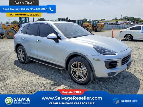 Used 2015 Porsche Cayenne S AWD/4WD image 5
