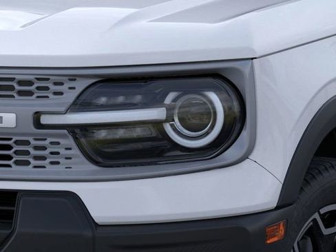 New 2026 Ford Bronco Sport Outer Banks image 18