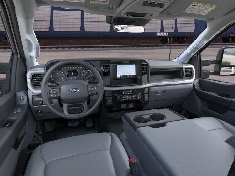 New 2026 Ford F550 2WD Regular Cab Super Duty image 9