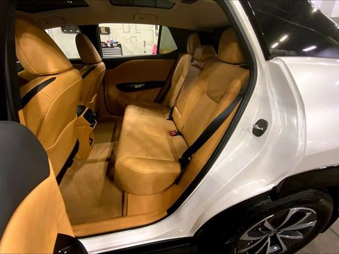 Certified 2023 Lexus RZ 450e Premium image 21