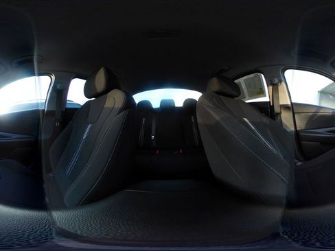 Used 2021 Hyundai Elantra SEL image 47