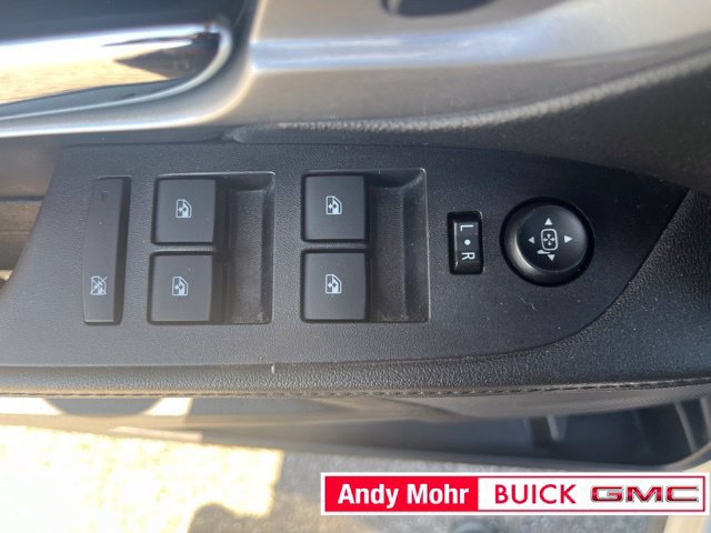 Used 2016 GMC Terrain SLE FWD image 18