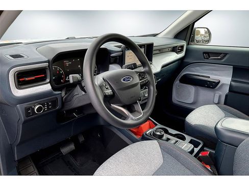 Used 2024 Ford Maverick XLT w/ Equipment Group 300A Standard image 17