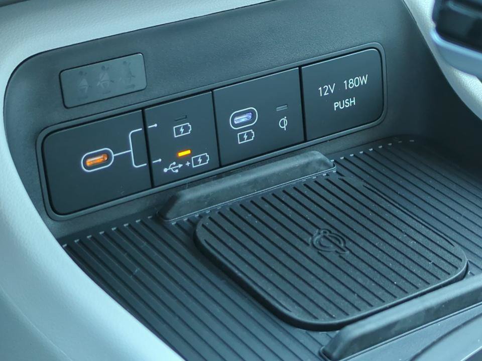 Certified 2026 Hyundai Kona SEL Sport AWD/4WD image 24