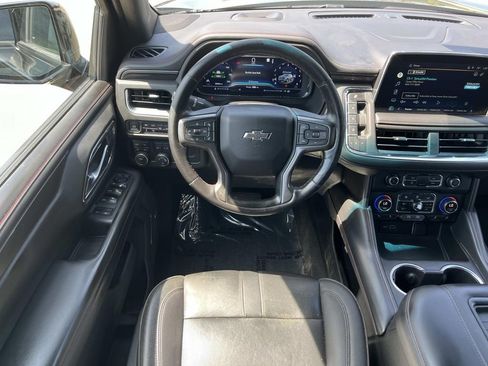 Used 2022 Chevrolet Suburban RST w/ Luxury Package image 14