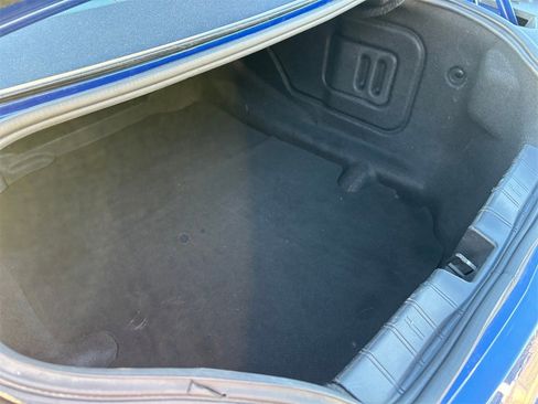 Used 2020 Chevrolet Camaro LT image 27