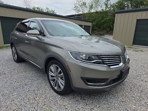Used 2017 Lincoln MKX Reserve w/ Lincoln MKX Climate Package AWD/4WD image 7